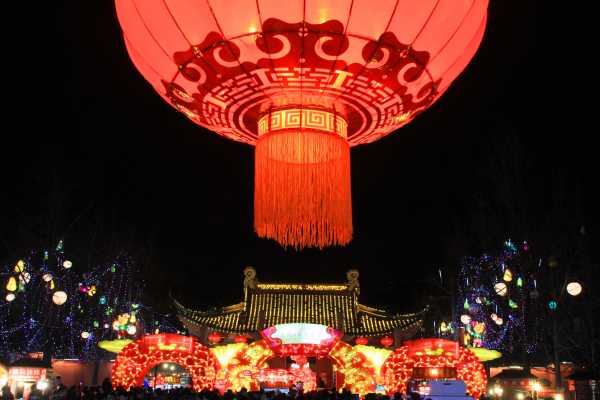 Nanjing's Lantern Festival at the Confucius Temple